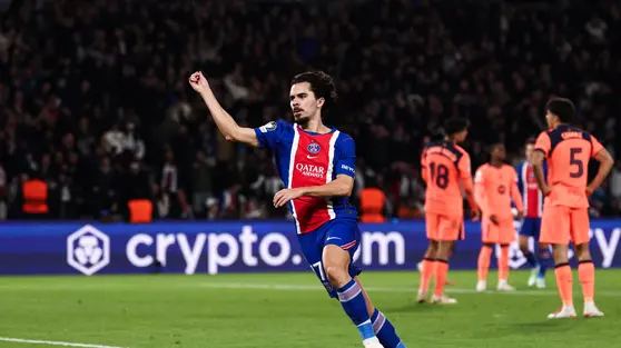 Hasil Liga Champions: Hujan Gol, PSG Sikat Barcelona