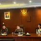 Deputi Bidang Koordinasi Infrastruktur dan Transportasi Kementerian Koordinator Bidang Kemaritiman dan Investasi, Rachmat Kaimuddin, dalam acara&nbsp; Konferensi Pers Kesiapan Pelaksanaan ISF 2024 di Kemenko Marves, Jakarta, Kamis (29/8/2024). (Sulaeman/Merdeka.com)