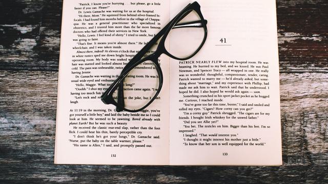 Ilustrasi kata hubung dalam kalimat