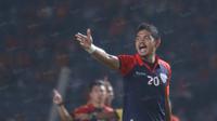 Bambang Pamungkas saat berseragam Pelita Bandung Raya. (Bola.com/Nicklas Hanoatubun)