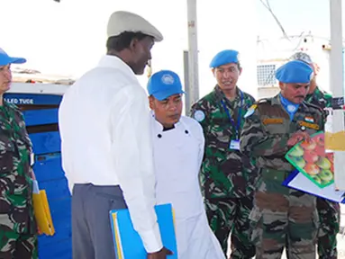 Citizen6, Lebanon Selatan: Pemeriksaan yang dilakukan Tim ORI UNIFIL meliputi peralatan utama dan peralatan pendukung serta alat perlengkapan satuan dan perlengkapan perorangan lapangan. (Pengirim: Badarudin Bakri).