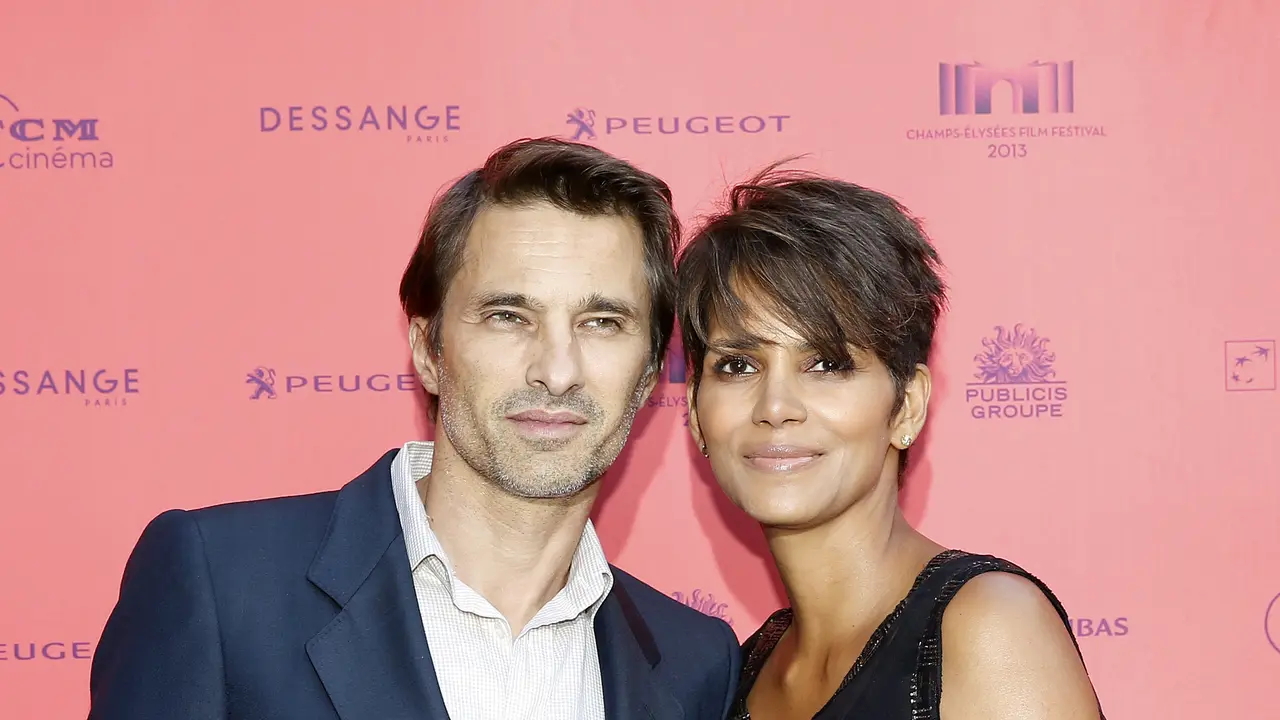 [Bintang] Halle Berry dan Olivier Martinez