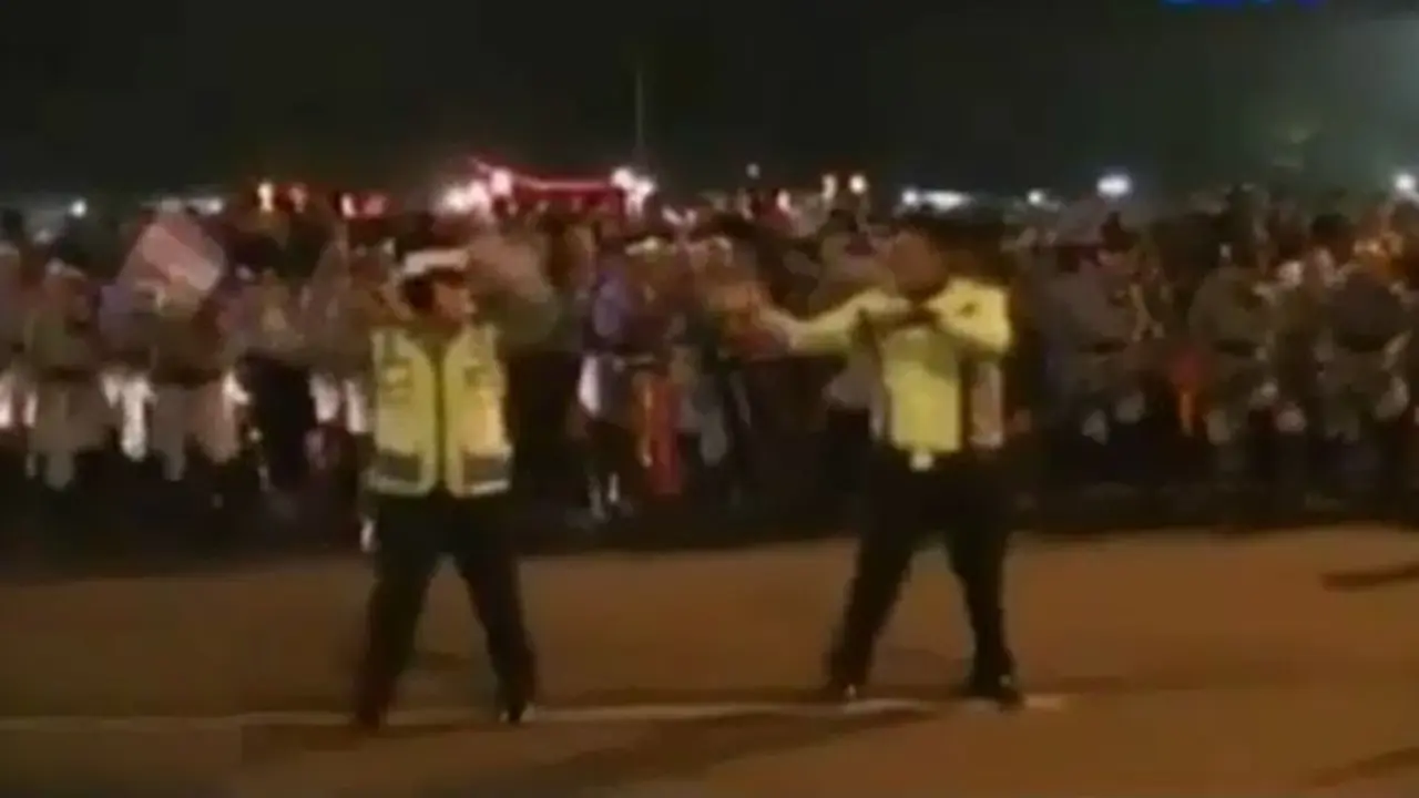 Polisi-Kentongan