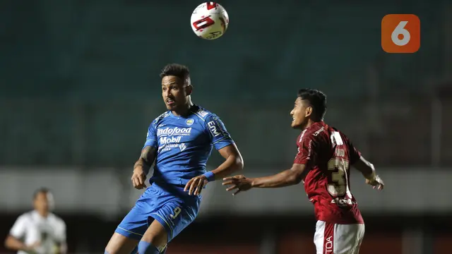 FOTO: Persib Bandung Susah Payah Imbangi 10 Pemain Bali United