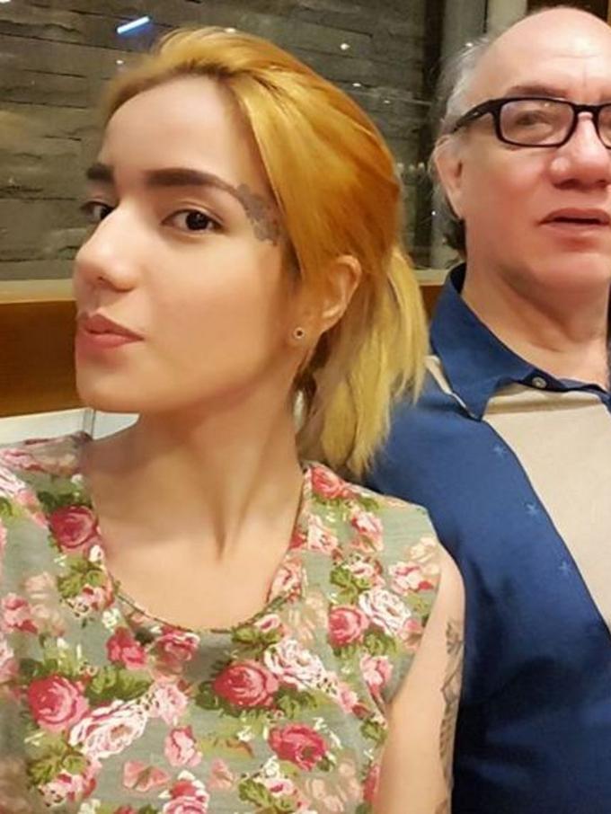 Sheila Marcia, Lupakan Akting Kini Fokus Sulam Bibir ...