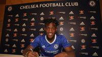 Michy Batshuayi (Twitter @ChelseaFC)
