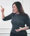 Cancer lebih mengutamakan perasaan, sedangkan Aries dikenal blak-blakan. Perbedaan ini kerap menjadi tantangan dalam hubungan mereka. (Foto/Dok: Pexels)