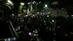 Massa aksi bela Palestina di Monas mulai berdatangan ke Masjid Istiqlal.