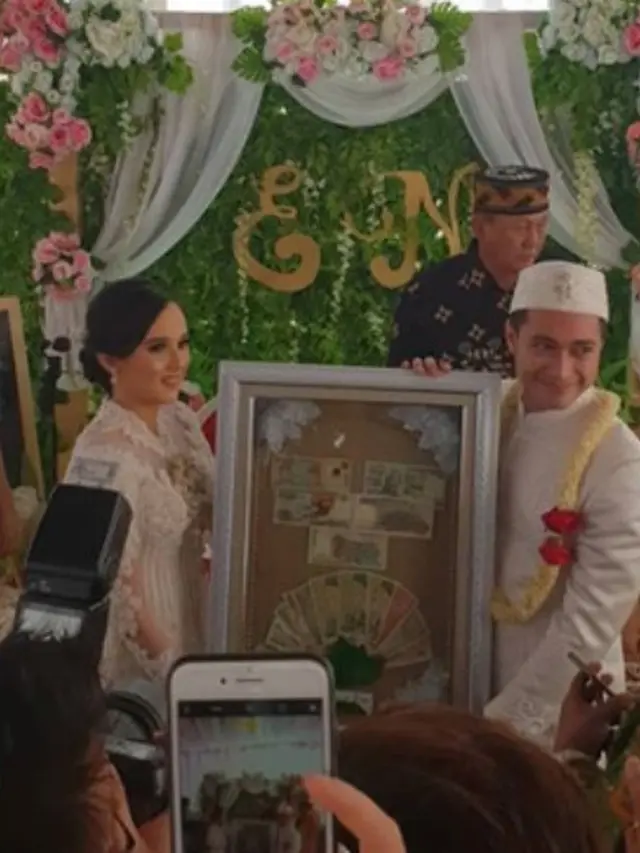 [Bintang] Eza Gionino dan Meiza Aulia