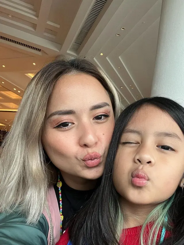 6 Potret Unggahan Perdana Joanna Alexandra Usai Suami Meninggal, Curi Perhatian