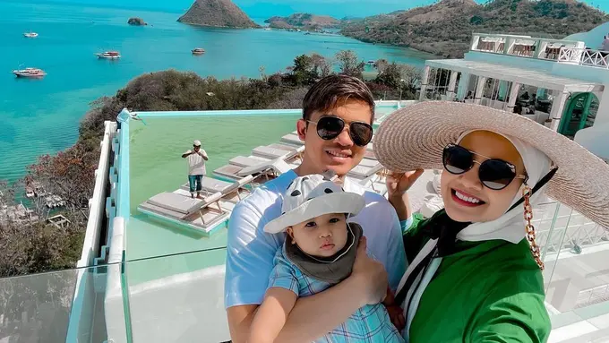 [Fimela] Zaskia Sungkar dan Irwansyah