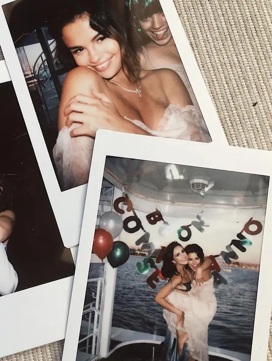 "Koki yang dipilih benar-benar menyediakan makanan Italia yang enak," ujar seorang sumber. (instagram/courtneyjbarry)