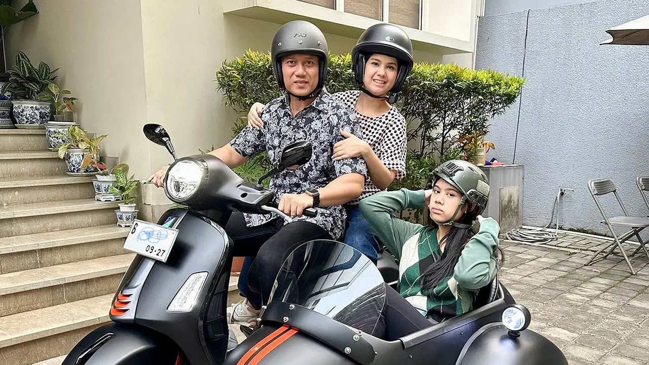Annisa Pohan bersama keluarga kecilnya (Instagram/annisayudhoyono)