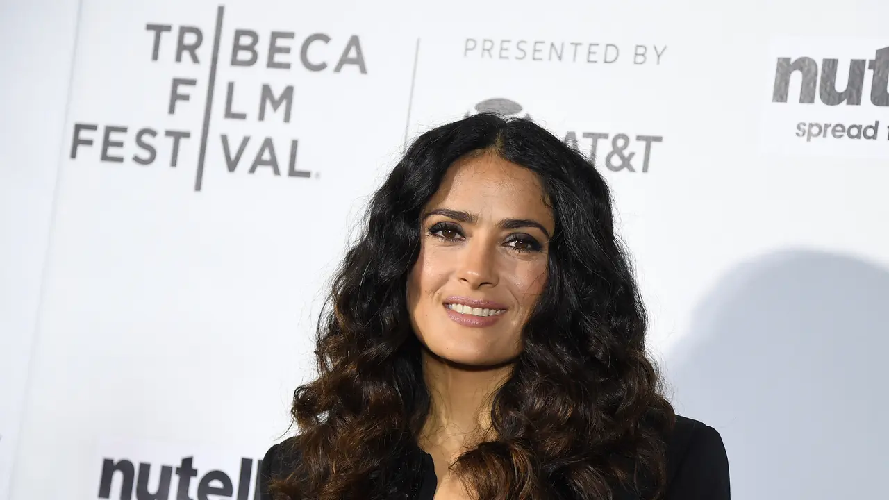 [Bintang] Salma Hayek