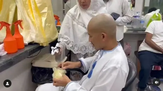 Sandiaga Uno Curhat Belum Sempat Pilih Model Rambut Langsung Dibikin Botak Tukang Cukur di Mekkah