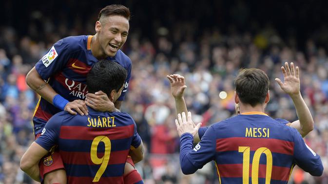 Neymar saat masih membela Barcelona (AFP/Lluis Gene)