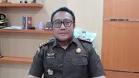 Kasi Intelijen Kejari Makassar Andi Alamsyah membenarkan kasus korupsi pembebasan lahan industri pengelolaan sampah'Kota Makassar naik penyidikan. (Liputan6.com/Eka Hakim)