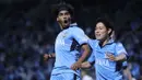 Hingga pekan ke-14 J1 League 2024, dua pemain tercatat menjadi pemuncak daftar top skor sementara masing-masing dengan torehan 11 gol. Berdiri sejajar dengan Leo Ceara, striker Cerezo Osaka asal Brasil, striker lokal milik Jubilo Iwata, Ryo Germain mampu bersaing di tengah gempuran para legiun asing. Seperti apa perjalanan karier sang local pride kelahiran Atsugi, Kanagawa, Jepang berusia 29 tahun yang memiliki darah Amerika Serikat dari sang ayah tersebut? Simak uraiannya berikut ini. (J.LEAGUE)