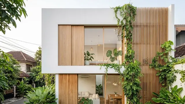 Rumah Scandinavian Tropis dengan Jendela Kaca Besar