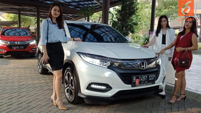 Honda HR-V terbaru mengalami penyegaran sehingga nampak elegan. (Arief/Liputan6.com)