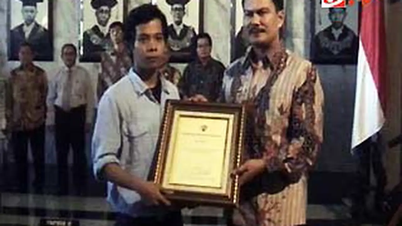 120523dpenghargaan_mapala.jpg