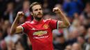 Juan Mata mengawali karier di Liga Inggris sejak tahun 2011 bersama Chelsea. Tiga musim berselang, Mata memutuskan untuk berlabuh ke Manchester United. Pemain berkebangsaan Spanyol tersebut tercatat mampu memberikan assist sebanyak 64 kali dalam 271 penampilannya di Liga Inggris. (AFP/Paul Ellis)