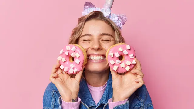 4 Kebiasaan Makan yang Bisa Ganggu Kesehatan Otak (photo by freepik.com)