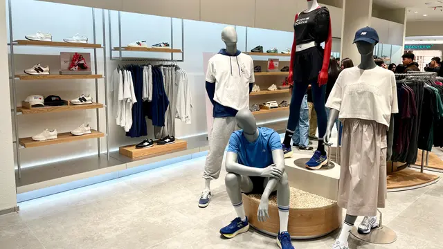 New Balance Hadirkan Store dengan Konsep Baru di Senayan City yang Siap Manjakan Penggemar Sneakers (Foto dok : New Balance).