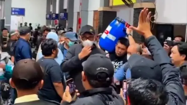 Kena OTT KPK, Bupati Klaten: Mohon Maaf Telah Mengecewakan