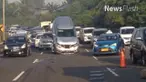 Terkait nasib pengemudi dan identitas pemilik mobil, polisi mengaku belum mendapat informasi.