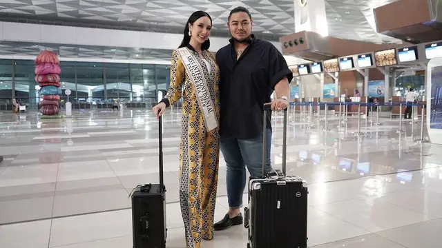 7 Potret Bella Aprilia Sant Bertolak ke Mesir, Siap Maju Miss Intercontinental 2020