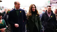 Reaksi Kate Middleton dan Pangeran William Disapa dengan Nama Panggilan oleh Warga Biasa