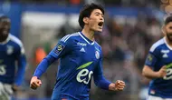 Manchester United Bidik Pemain Jepang Yuito Suzuki (AFP)