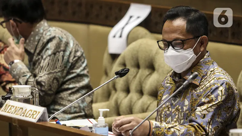 FOTO: Mendagri Imbau Petahana Tak Gunakan Dana Bansos di Pilkada 2020