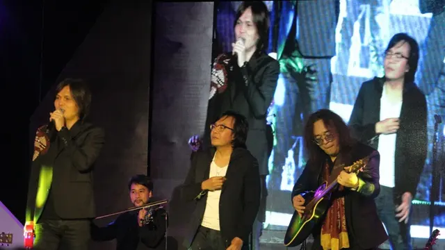 Once, Ari Lasso, Lilo KLa Project