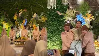 10 Potret Dekorasi Pengajian dan Siraman El Rumi, Usung Konsep Elegan di Hotel Mewah