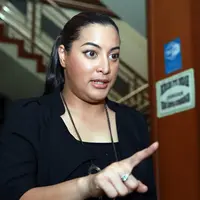 Pengadilan Agama Jakarta Selatan kembali menggelar sidang cerai Jane Shalimar terhadap Didi Mahardika, Kamis (7/1/2016). Agendanya menghadirkan saksi pernikahan siri yang terjadi pada 7 November 2012 silam. (Deki Prayoga/bintang.com)