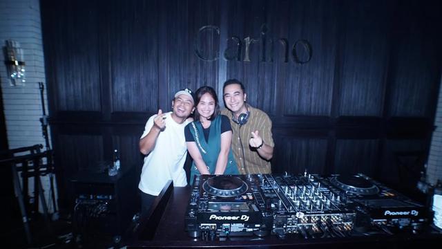 Wendy Cagur Undang DJ di Ultah Istri