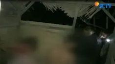 Selain menangkap enam pasangan mesum, polisi juga menyita sepucuk senjata air soft gun dari tangan seorang pria.