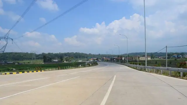 Penampakan jalan tol Semarang-Salatiga. (Ilyas/Liputan6.com)