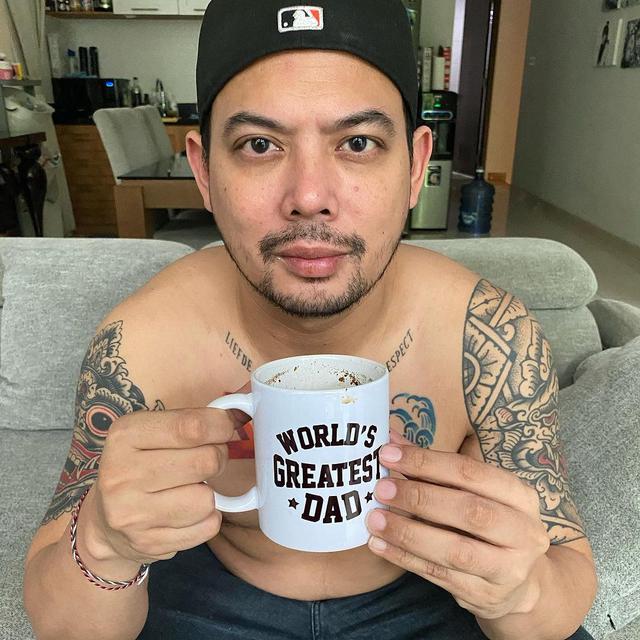 Adilla Dimitri Eks Suami Wulan Guritno