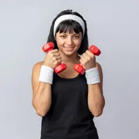 Kunci latihan intensitas rendah bukan pada seberapa berat latihan yang dilakukan, tetapi pada seberapa sering dan konsisten kita bergerak. (Foto/dok: Freepik/stockking)
