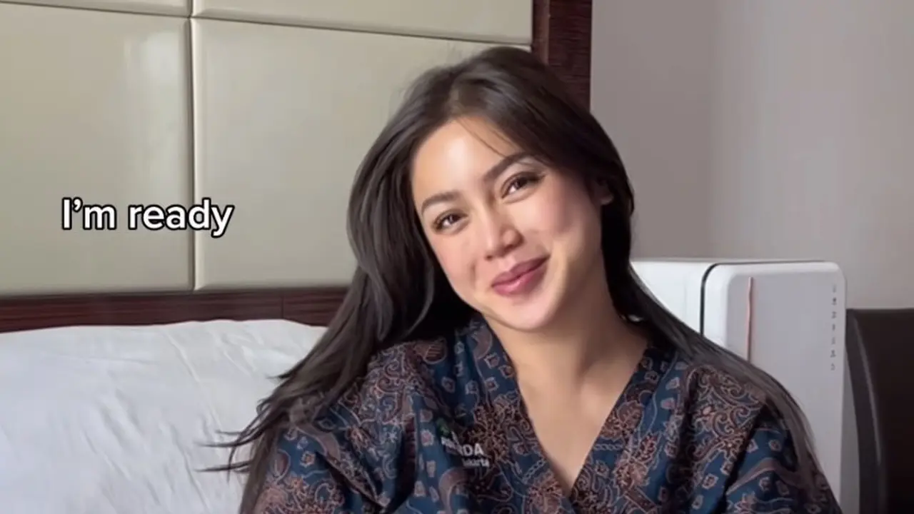 Jessica Iskandar Bagikan Tutorial Makeup Singkat Agar Fresh Setelah Persalinan. [@inijedar]