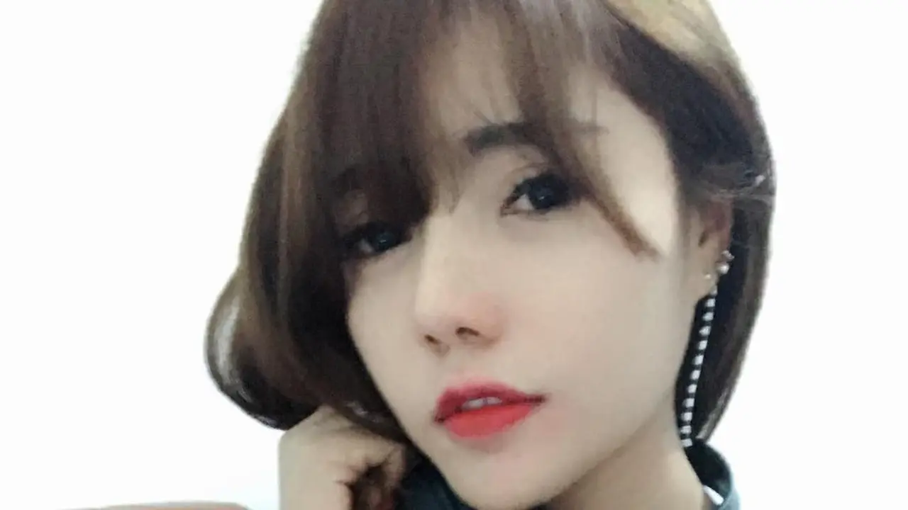 Beby Shu (Instagram/ beby_shu_ - https://www.instagram.com/p/BrAdROqHKwG/)