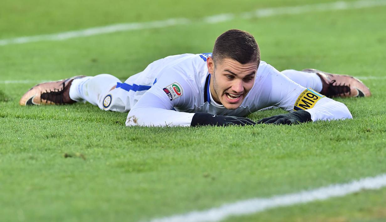 4. Mauro Icardi, Forza Italian Football melaporkan jika Arsene Wenger masih terus memburu kapten Inter Milan ini. Pelatih Arsenal itu ingin membuat strikernya Olivier Giroud mendapat pesaing di posisi lini depan The Gunners. (AFP/Giuseppe Cacace)