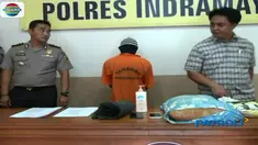 Seorang remaja 17 tahun ditangkap Petugas Satuan Reskrim Polres Indramayu usai menghabisi nyawa pasangan sejenisnya.
