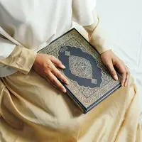Ilustrasi Al-Qur’an Credit: freepik.com
