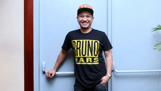 Tangan Gading Marten di momen ulang tahunnya jadi sorotan