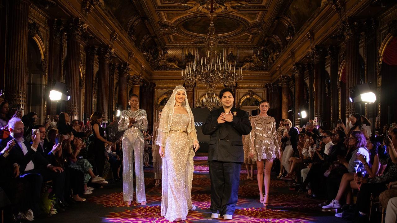 Ivan Gunawan Menuju Front Row Paris 2023