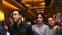 Hubungan Hamish Daud dan Raisa memang sudah lama tercium publik, meskipun keduanya berusaha untuk merahasiakan. Belakangan, Raisa mulai membuka diri dengan mengunggah foto mesranya dengan Hamish. (Nurwahyunan/Bintang.com)